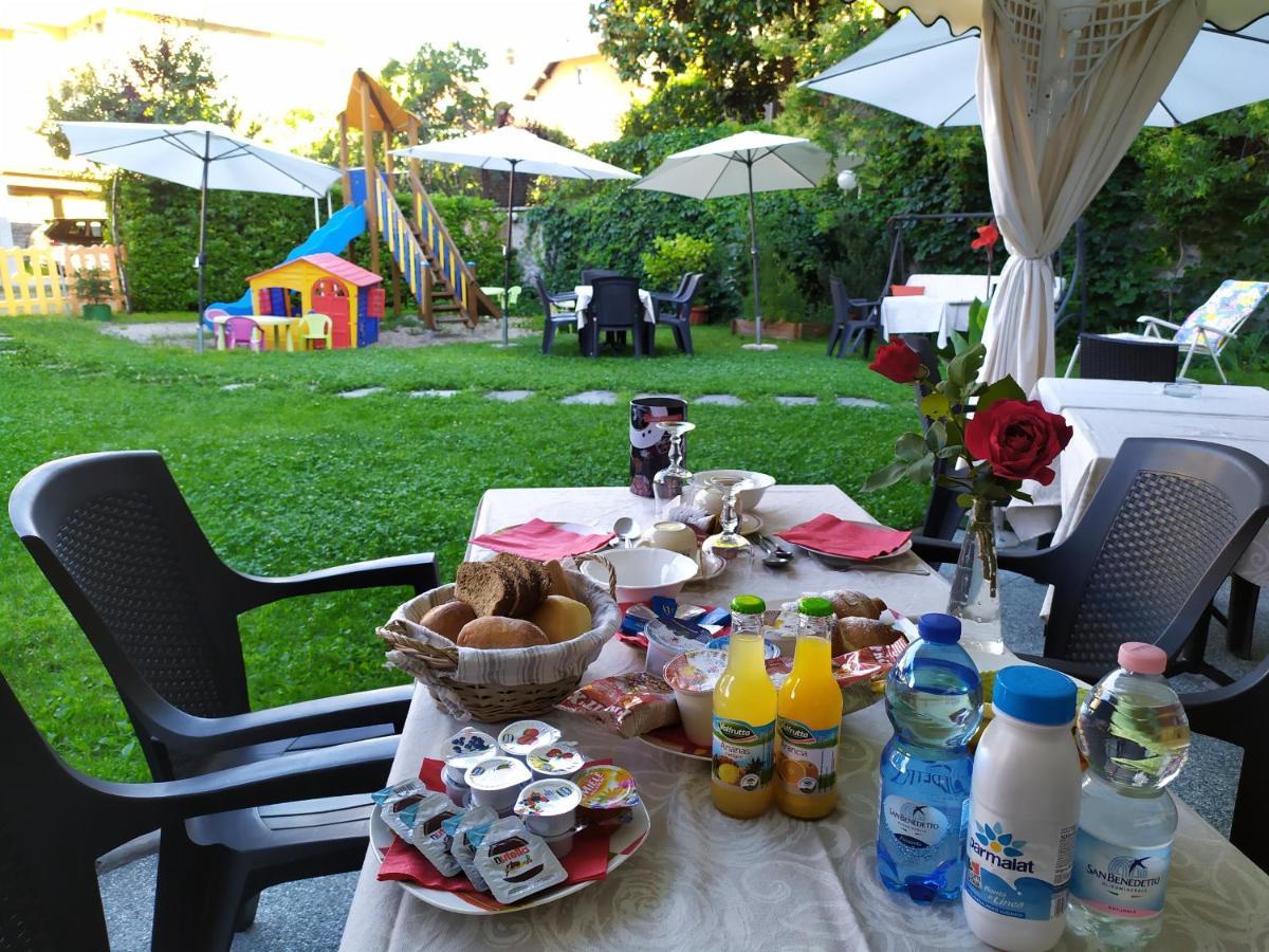 Bed & Breakfast Tiffany Domodossola Exteriör bild