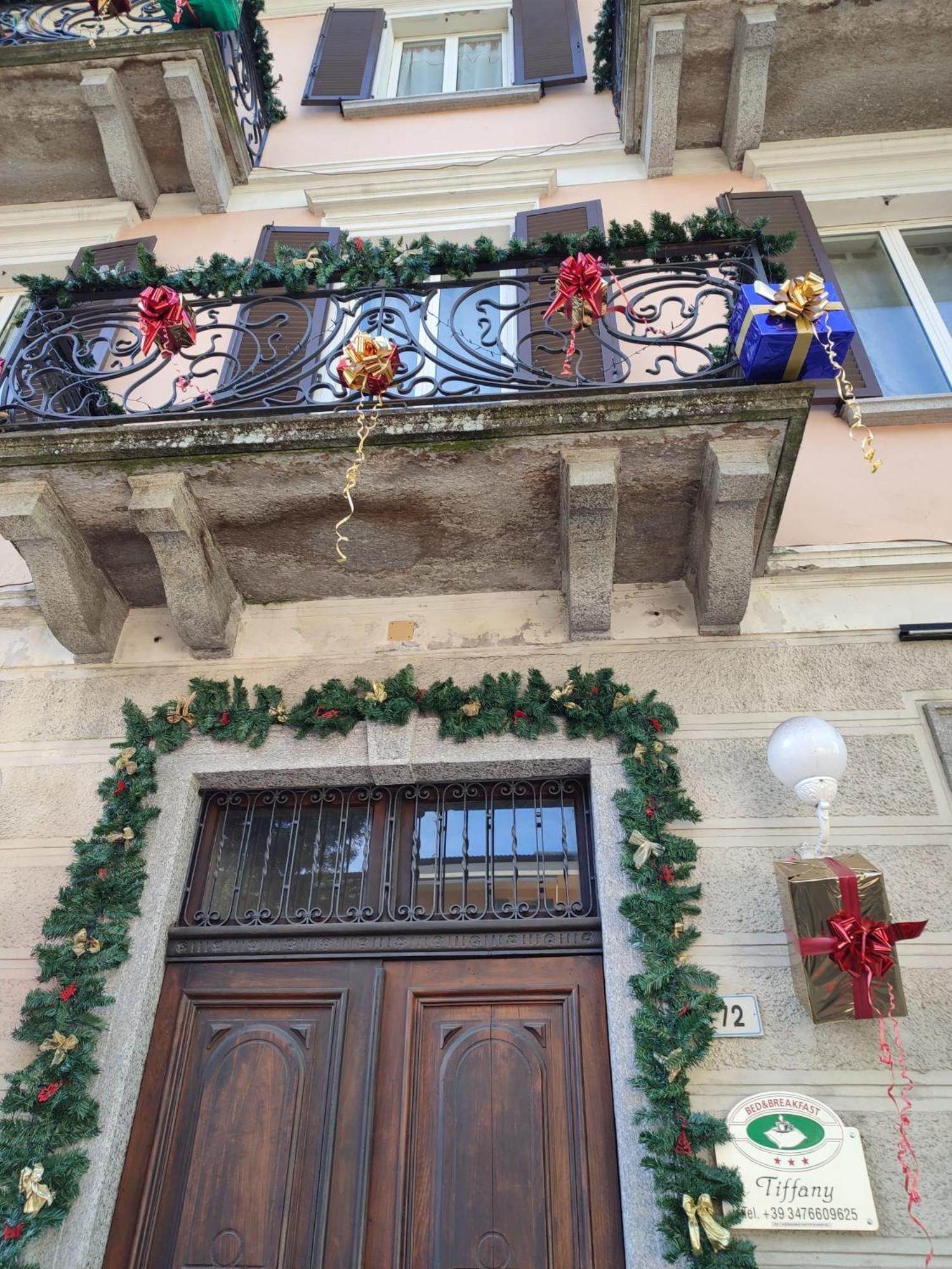 Bed & Breakfast Tiffany Domodossola Exteriör bild